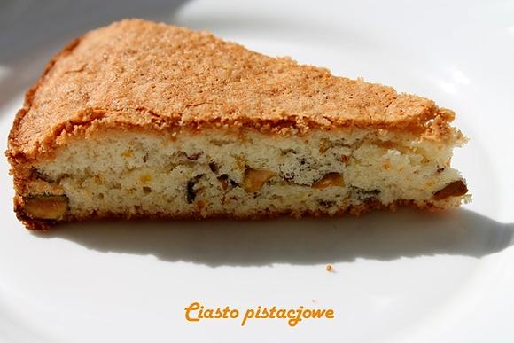 Pistacjowe ciasto na weekend z lodami