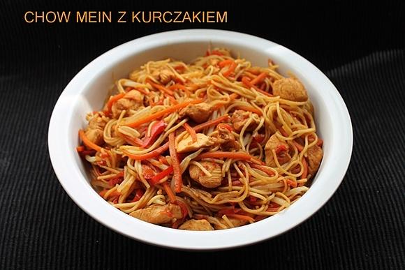 Chow mein z kurczakiem