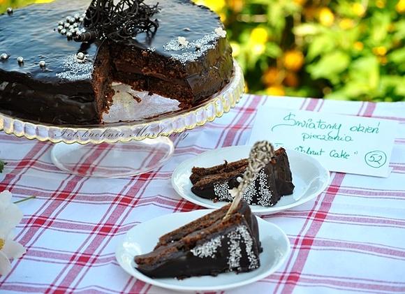 Bakaliowe ciasto z czekoladowym ganache i figami