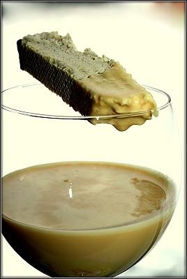 Polski baileys czyli likier kajmakowy po irlandzku