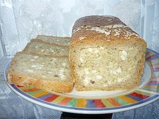 Chleb wigilijny z makrelą i warzywami