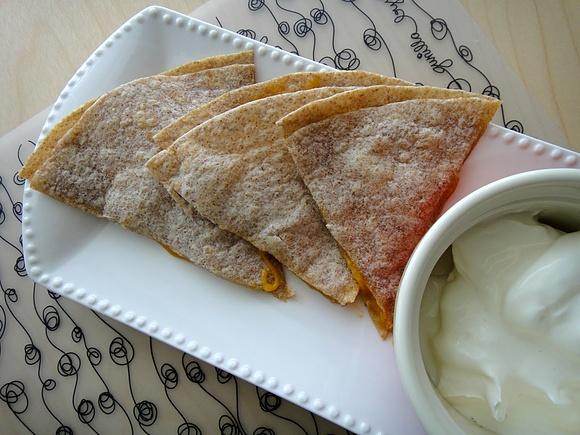 Quesadilla z kurczakiem - prosty przepis na meksykańskie danie