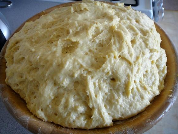 Pączki z dżemem i lukrem – przepis na tłusty czwartek