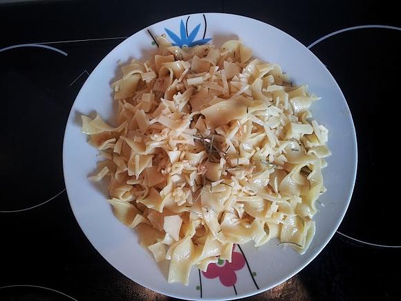Tagliatelle z rozmarynem