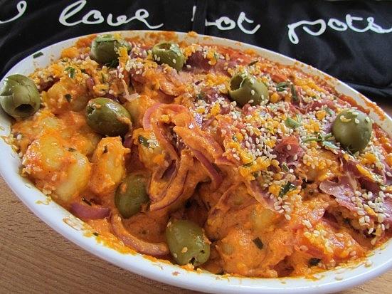Zapiekanka z gnocchi i szynką parmeńską