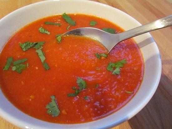 Zupa z zapiekanych pomidorów i papryki