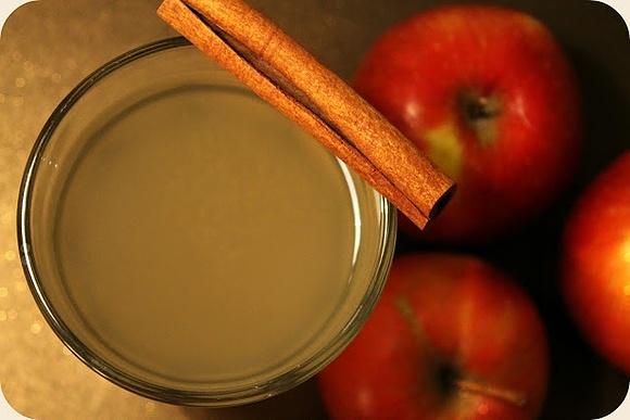 Kompot cynamonowo-jabłkowy
