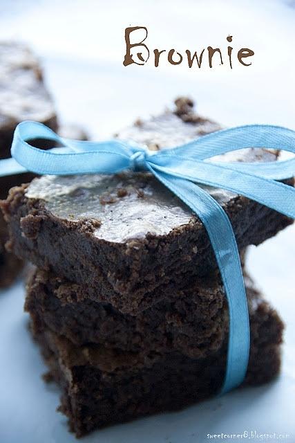 Brownie czekoladowe z cukrem zmniejszonym, szybkie i proste