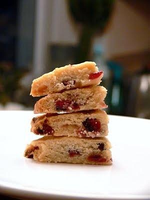 Shortbread z żurawiną