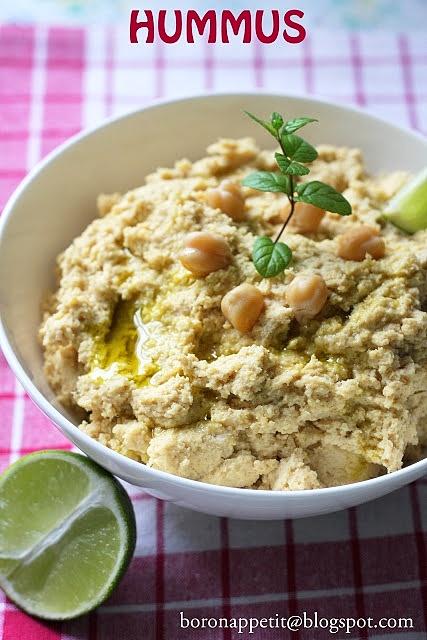 Hummus - pyszna pasta z ciecierzycy i tahini