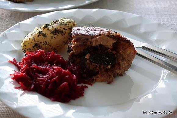 Kaczka ze śliwkami