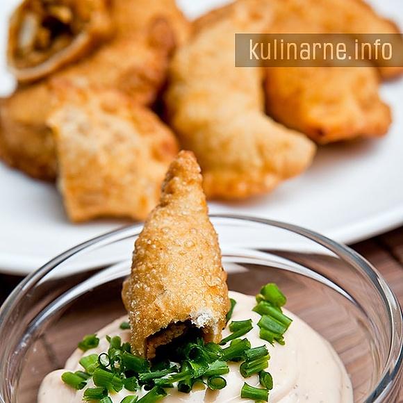 Smażone pierogi z mięsem