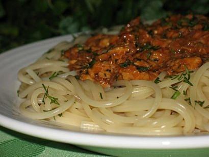 Spaghettini z sosem rybno-pomidorowym