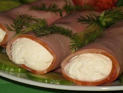 Ruloniki z szynki