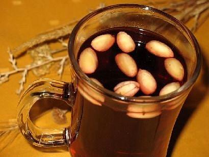 Glögg przepis na aromatyczny grzaniec z przyprawami