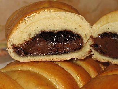 Drożdżówki z Nutellą