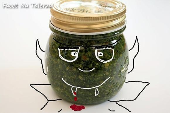 Wampir i pesto z czosnku niedźwiedziego