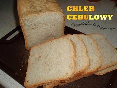 Chleb cebulowy z delikatnym smakiem cebuli