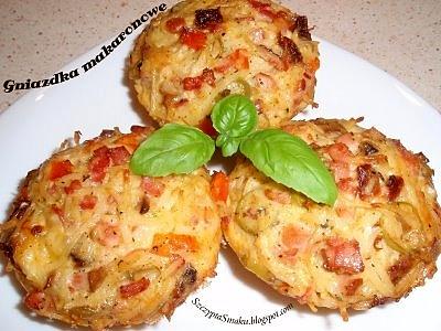 Gniazdka makaronowe