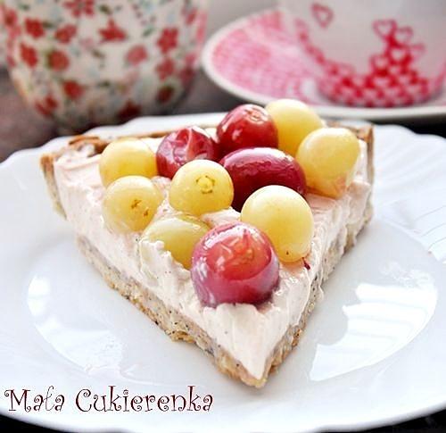 Tarta z winogronami i mascarpone