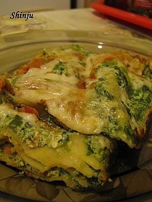 Lasagne ze szpinakiem ricottą i pomidorami