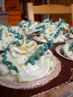 Muffinki cynamonowo-orzechowo-jabłkowe