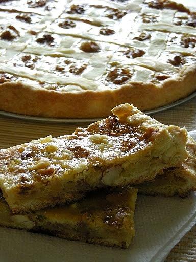 Krucha tarta z orzechami