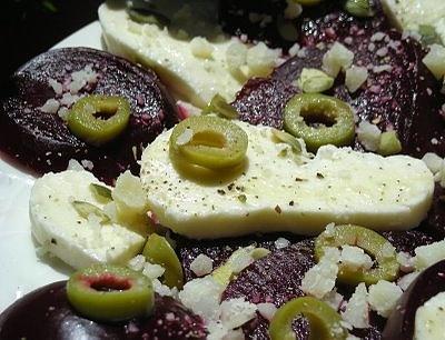 Przystawka z buraków i mozzarelli