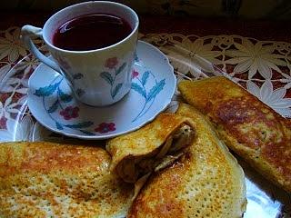 Naleśniki piwne z pieczarkowym farszem