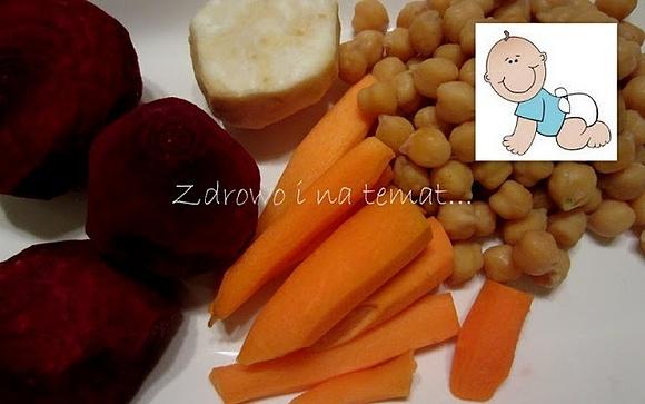 Barszczyk z soczewicą quinoa i cieciorką po 7 miesiącu