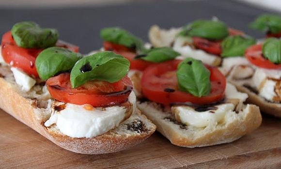 Ciabata z caprese