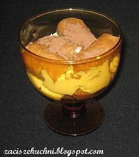 Tiramisu - deser kawowy z mascarpone i biszkoptami