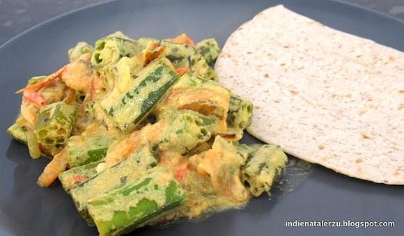 Okra w curry jogurtowym z indii