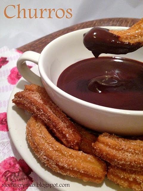 Churros z czekoladowym ganache