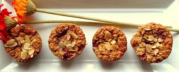 Muffinki owsiane z truskawkami