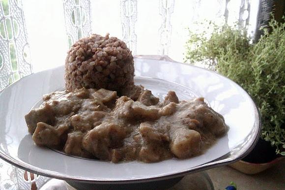 Sos z udźca indyczego