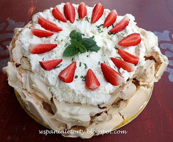 Tort bezowy limonkowo-miętowy