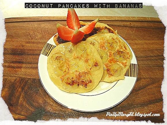 Pancakes z bananem i kokosem w wersji fit