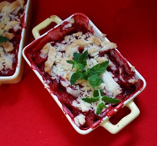 Crumble truskawkowe