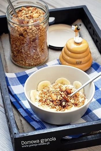 Domowa granola orzechowo-kokosowa