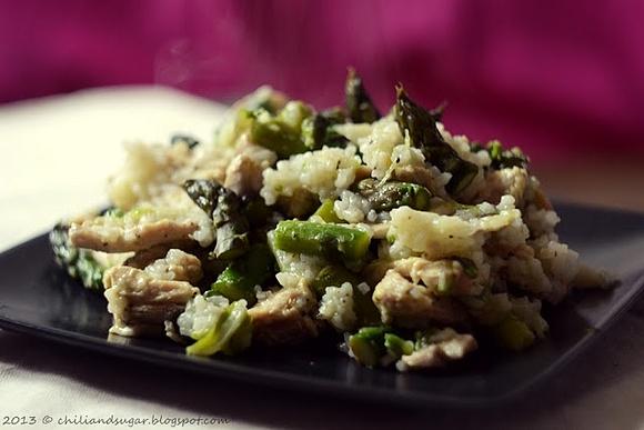 Risotto ze szparagami i indykiem