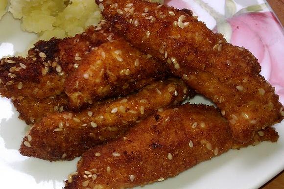 Nuggetsy paprykowo-sezamowe