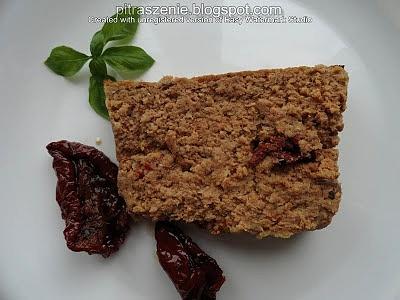 Pasztet z włoską nutką