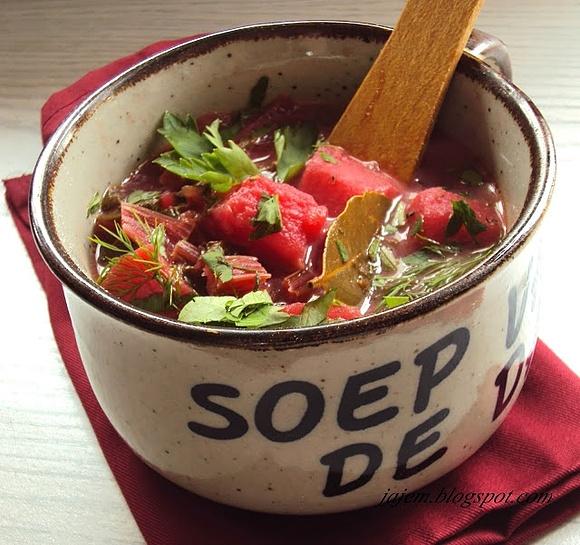Zupa z botwinki