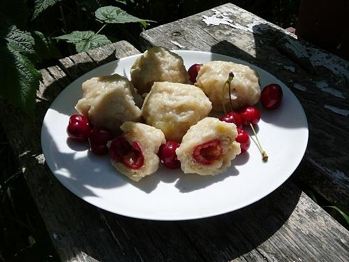 Knedle z czereśniami