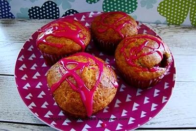 Muffiny migdałowo-truskawkowe