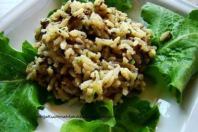 Risotto z pieczarkami i cukinią