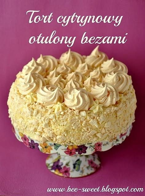 Tort cytrynowy z bezami i waniliowym biszkoptem