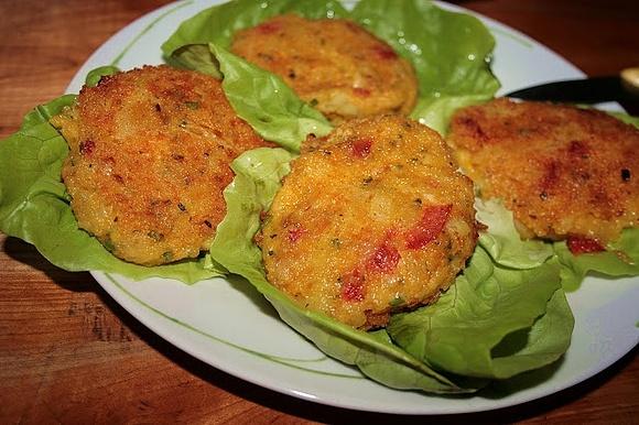 Kotlet ziemniaczany wegetariański na obiad