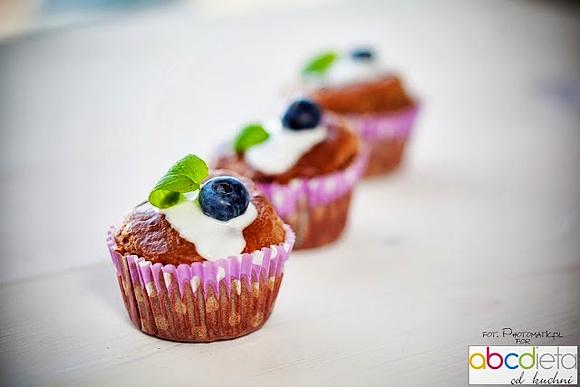 Przepyszne bananowe muffiny z cynamonem